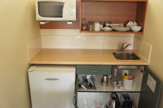 Access Studio - kitchenette