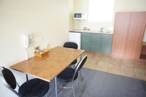 One-Bedroom Unit - dining table